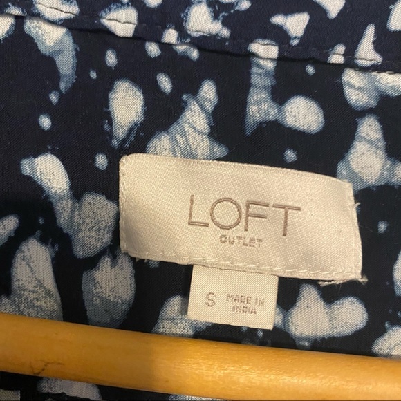 LOFT long sleeve silky blouse sz s - Picture 3 of 5